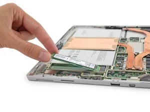 مزیت لپ تاپ دارای حافظه SSD چیست؟