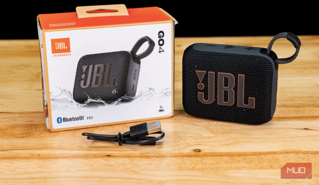 بررسی کامل اسپیکر بلوتوثی JBL Go 4