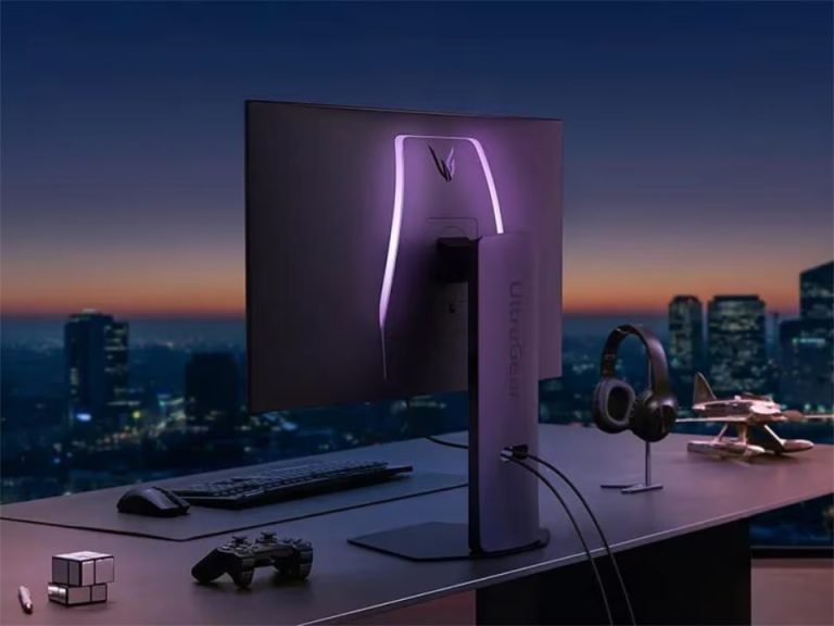 مانیتور گیمینگ ال‌ جی UltraGear OLED 32GX870A