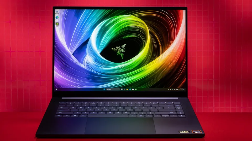 لپ‌ تاپ Razer Blade 16 مدل 2025