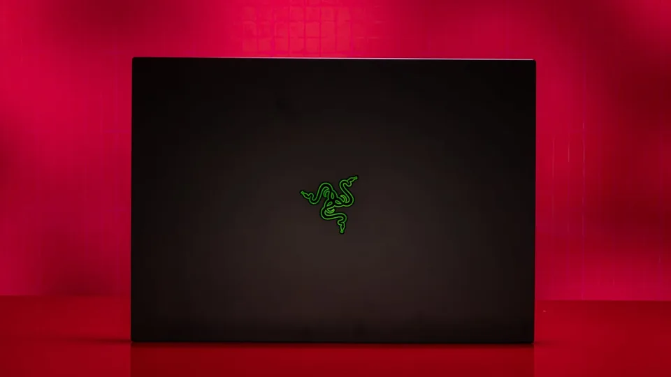 لپ‌ تاپ Razer Blade 16 مدل 2025