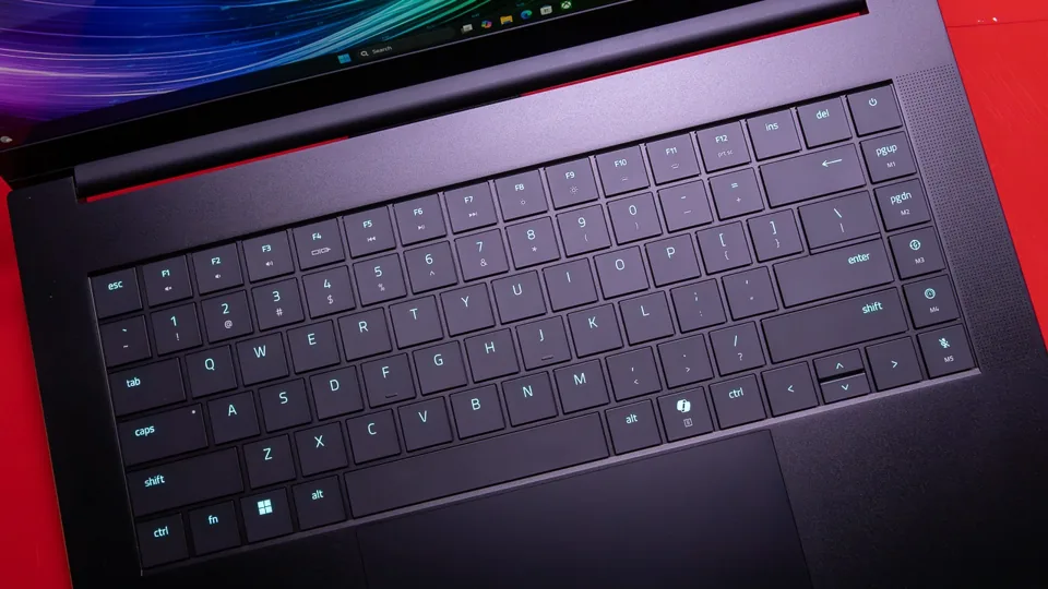 لپ‌ تاپ Razer Blade 16 مدل 2025