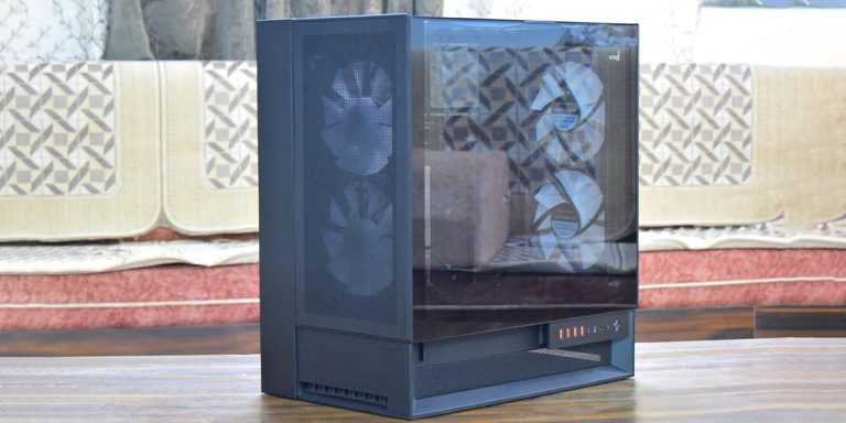 بررسی کیس Cougar OmnyX؛ بزرگ و نوآورانه<span class='yasr-stars-title-average'><div class='yasr-stars-title yasr-rater-stars'
                           id='yasr-overall-rating-rater-08951462f1ed7'
                           data-rating='5'
                           data-rater-starsize='16'>
                       </div></span>