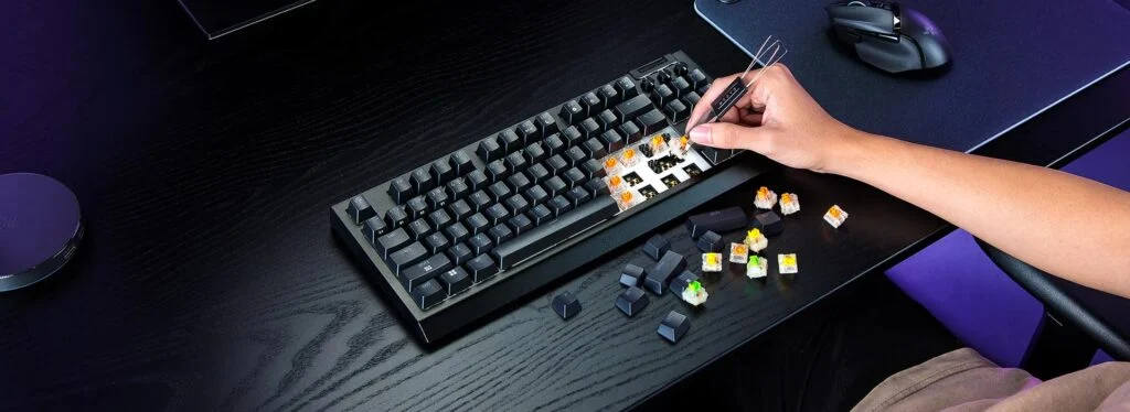 کیبورد ریزر BlackWidow V4 Tenkeyless HyperSpeed