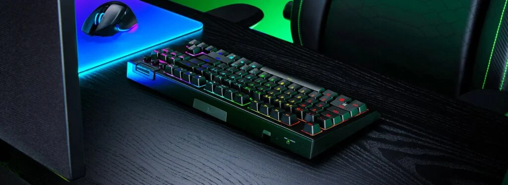 کیبورد ریزر BlackWidow V4 Tenkeyless HyperSpeed