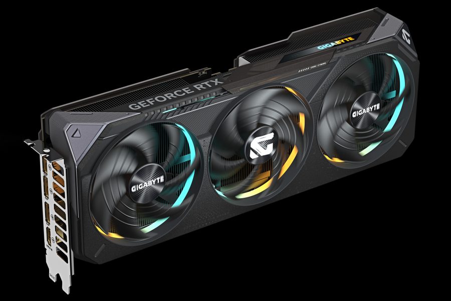 GeForce RTX 5070 GAMING OC 12G