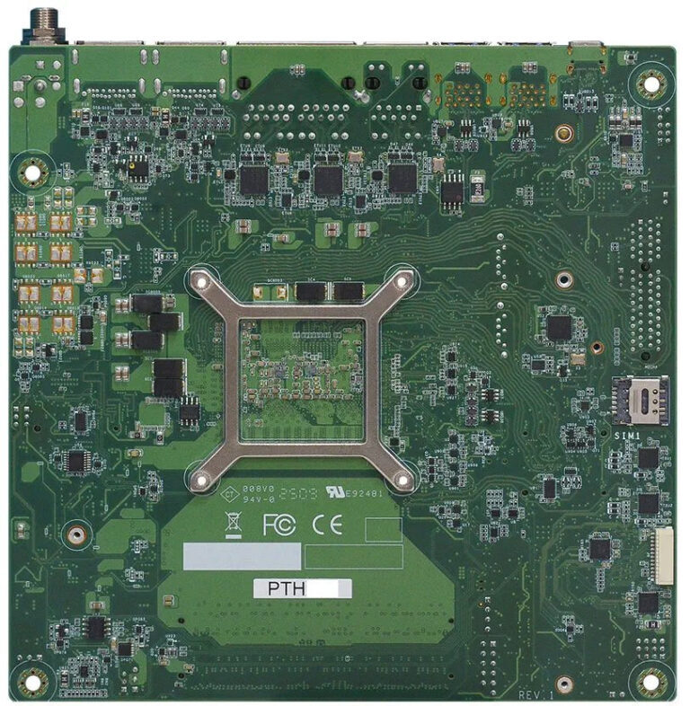 مادربرد Mini-ITX صنعتی با پردازنده Intel Panther Lake-H