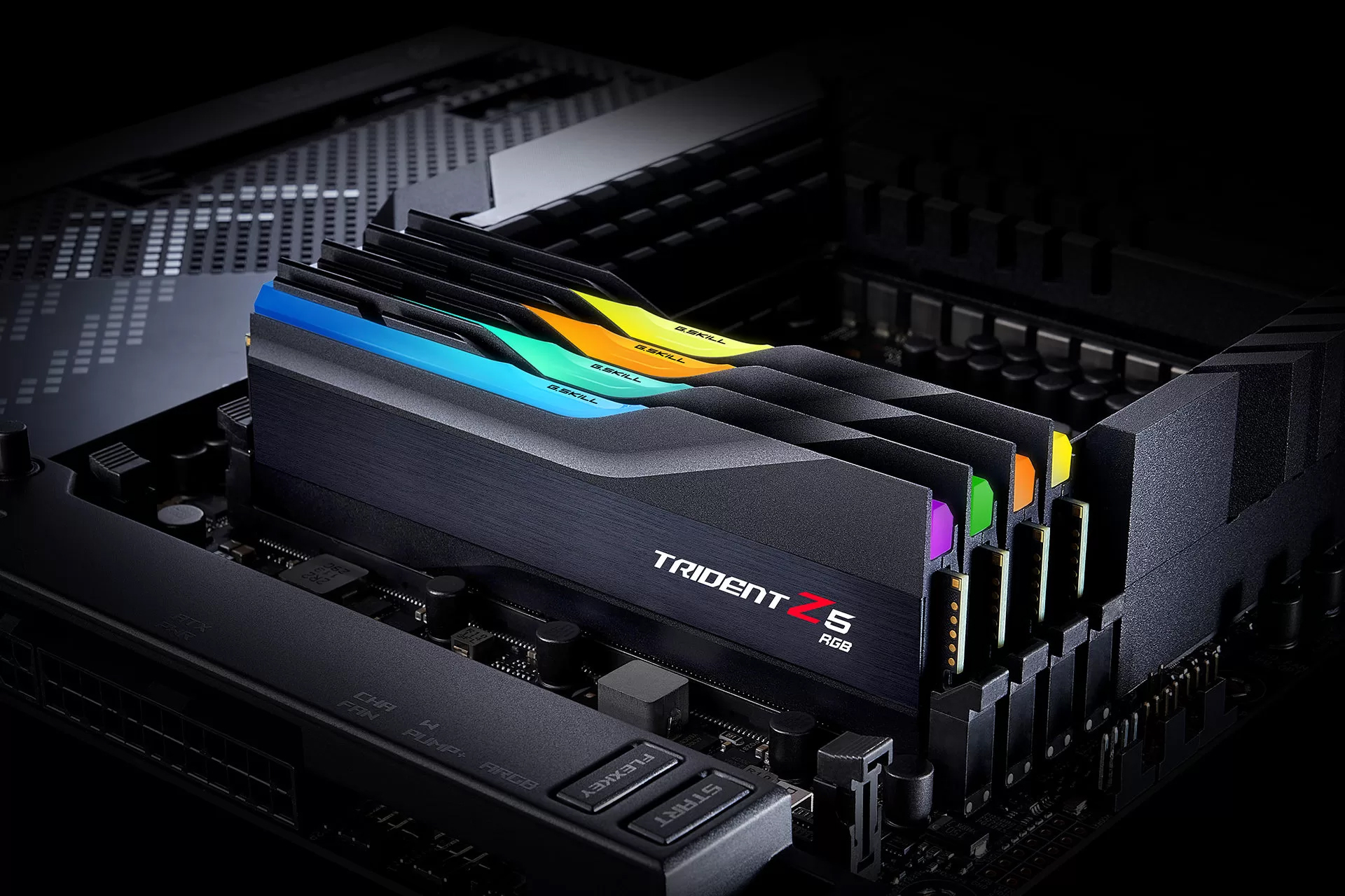 رم دسکتاپ 32 گیگابایتی Trident Z5 RGB DDR5 از برند G.Skill