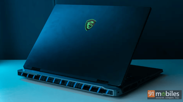 لپ تاپ MSI Titan 18 HX AI