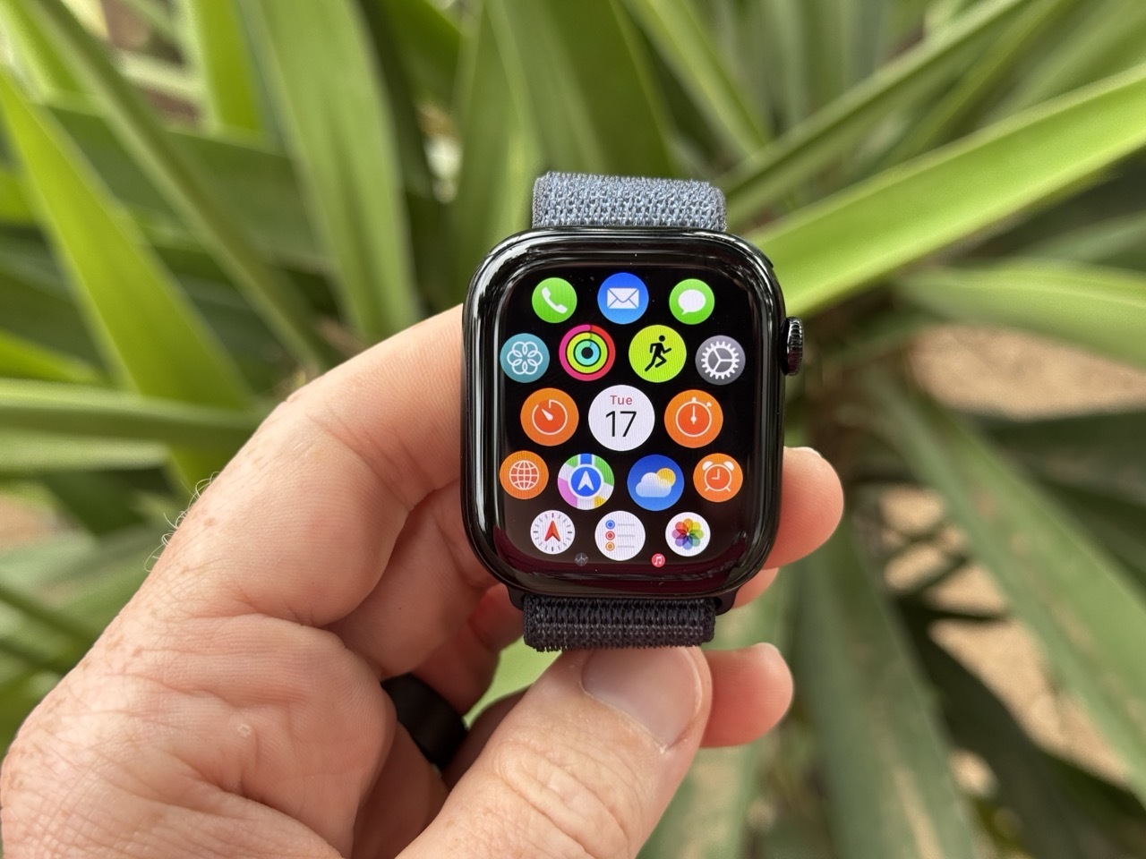 خرید بهترین ساعت هوشمند زنانه Apple Watch Series 10