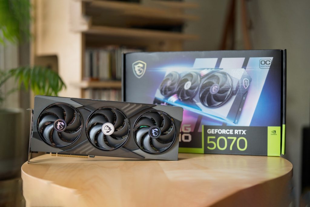 خرید کارت گرافیک GeForce RTX 5070 GAMING TRIO OC 12G از برند MSI