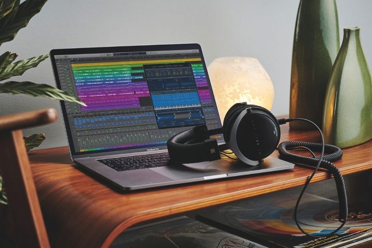 راهنمای خرید بهترین لپ تاپ برای آهنگسازی