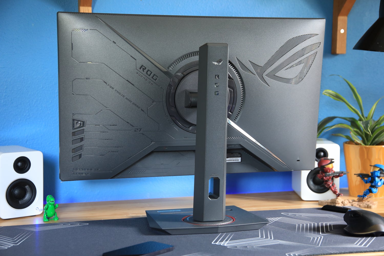 خرید مانیتور گیمینگ 27 اینچ Asus ROG Strix XG27ACS