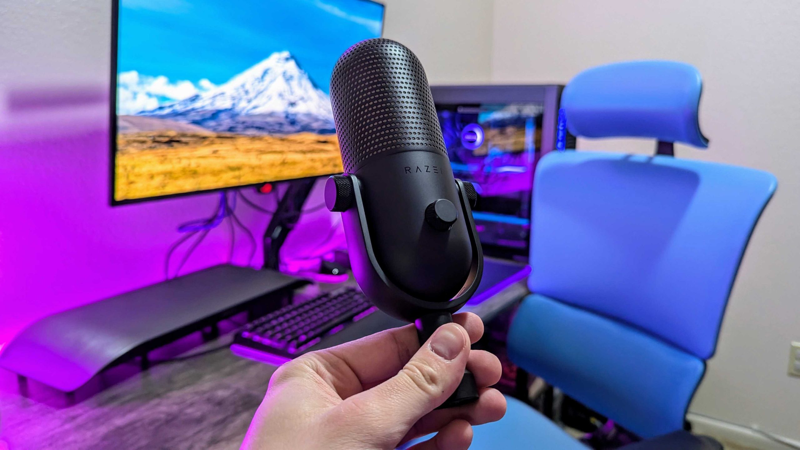 خرید میکروفون گیمینگ Razer Seiren V3 Chroma 