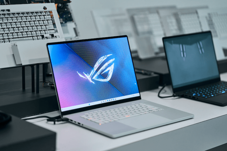 سبک ترین لپ تاپ های گیمینگ ۲۰۲۵