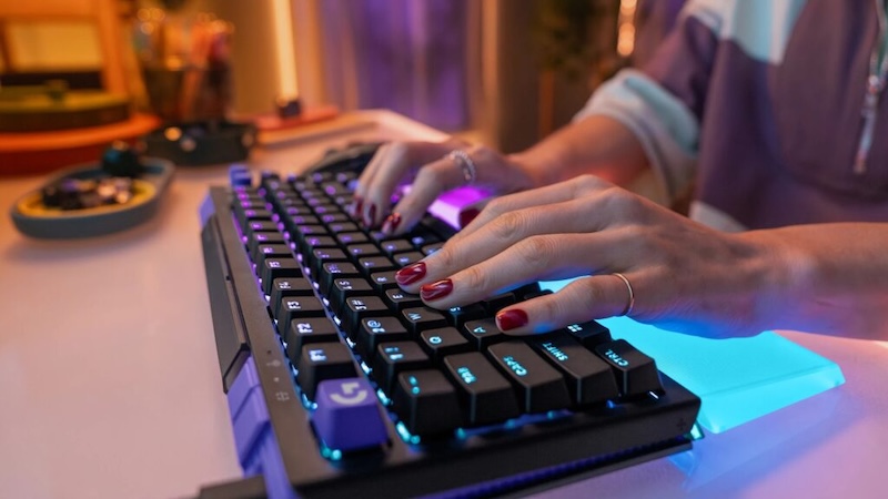کیبورد گیمینگ Logitech G512 X