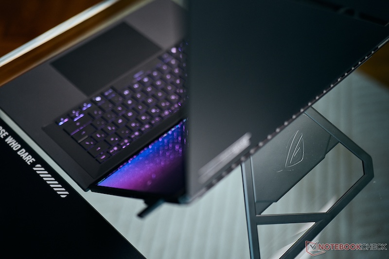 لپتاپ ROG Zephyrus Duo GX651