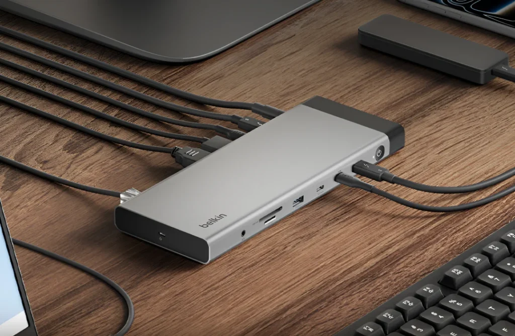 ۱۴ در ۱ Thunderbolt 5