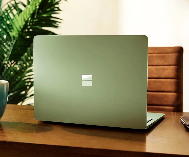 Microsoft Surface Laptop 8