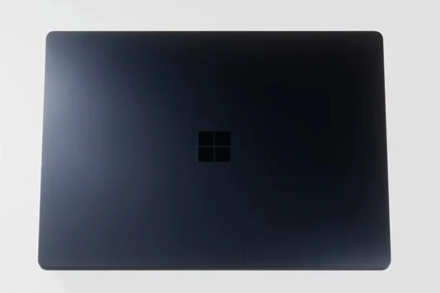 Surface Laptop Ultra