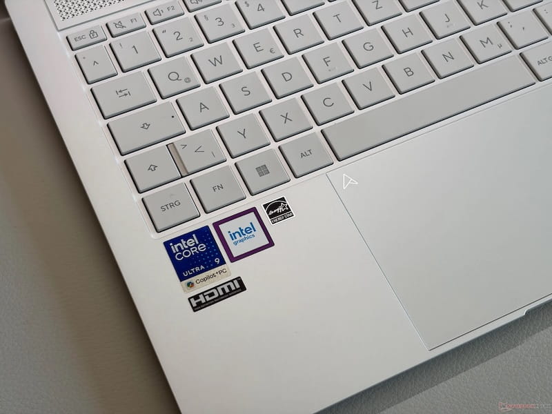 Zenbook S14