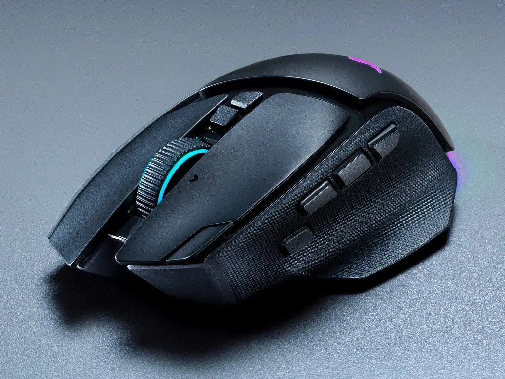 Razer Basilisk V4 Pro